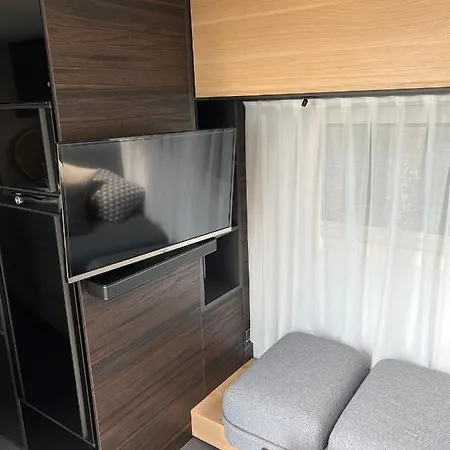 Luxuswohnwagen Dreamer Mit Achterwasserblick Campingplads *